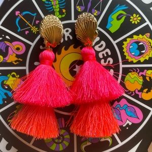 Lilly Pulitzer Shell & Removable Tassel Earrings✨